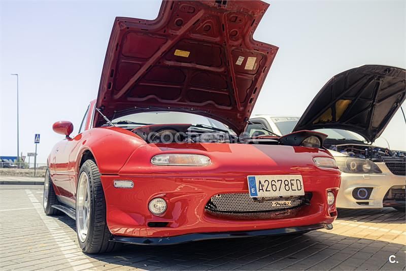 Usado Mazda MX5 115 CV (84 kW) 1991 Rojo Descapotable