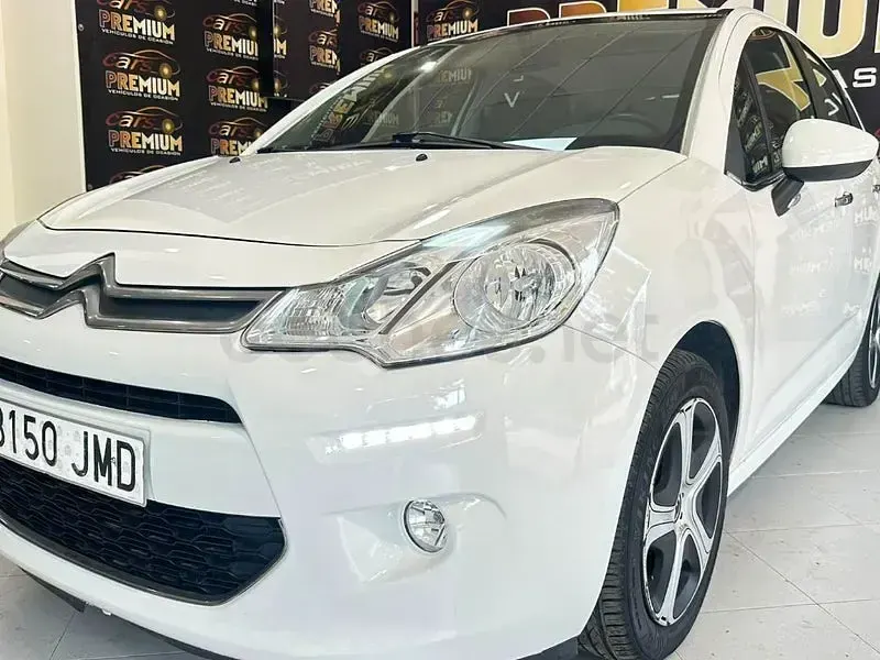 Usado Citroën C3 PureTech 82 CV (60 kW) 2016 Blanco Berlina