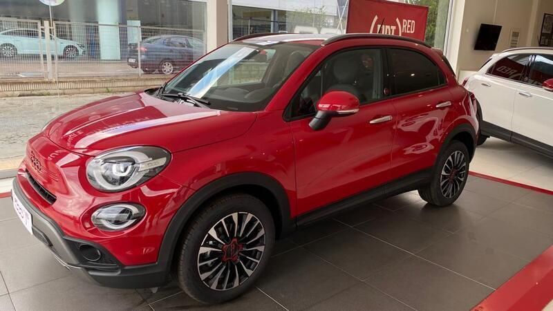Rojo Usado 2023 Fiat 500X Dolcevita SUV | 23.490 € - Imagen 1/4