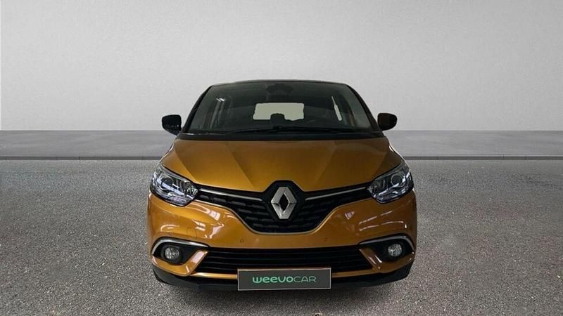 Usado Renault Scénic IV Intens 110 CV (80 kW) 2018 Oro Monovolumen