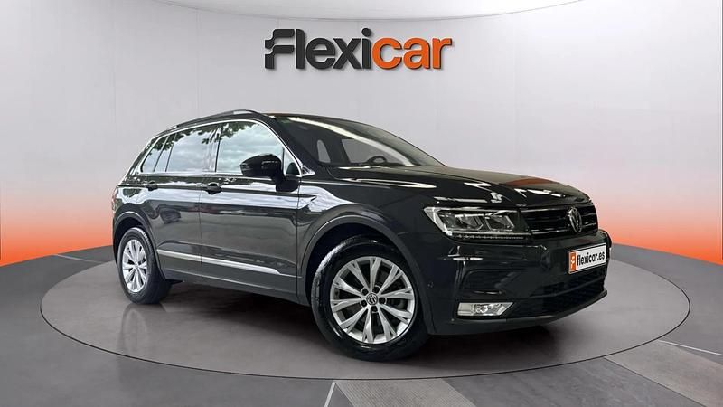 Usado VW Tiguan Advance 151 HP (111 kW) 2017 Cinzento SUV