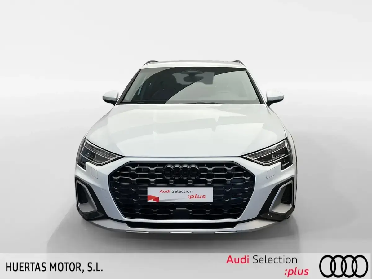 Nuevo Audi A3 Advanced Plus 150 CV (110 kW) 2026 Blanco Berlina