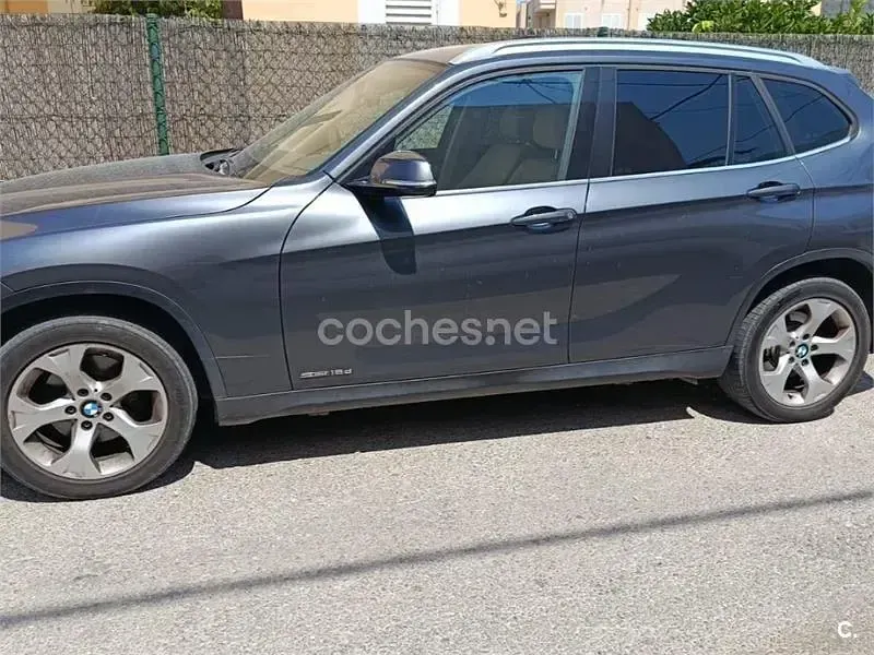 Usado BMW X1 143 CV (105 kW) 2012 Gris / plata SUV