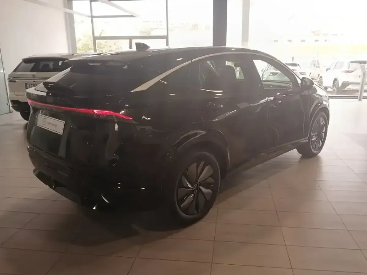 Occasion Nissan Ariya Advance 177 kW (242 PK) 2025 Zwart SUV