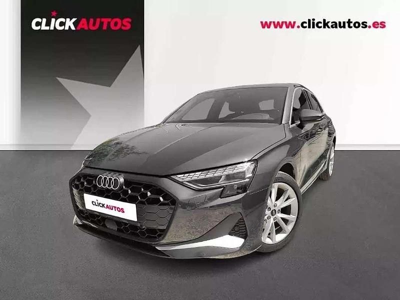 Gris Usado 2025 Audi A3 Advanced Berlina | 29.850 € (Buen precio) - Imagen 1/4