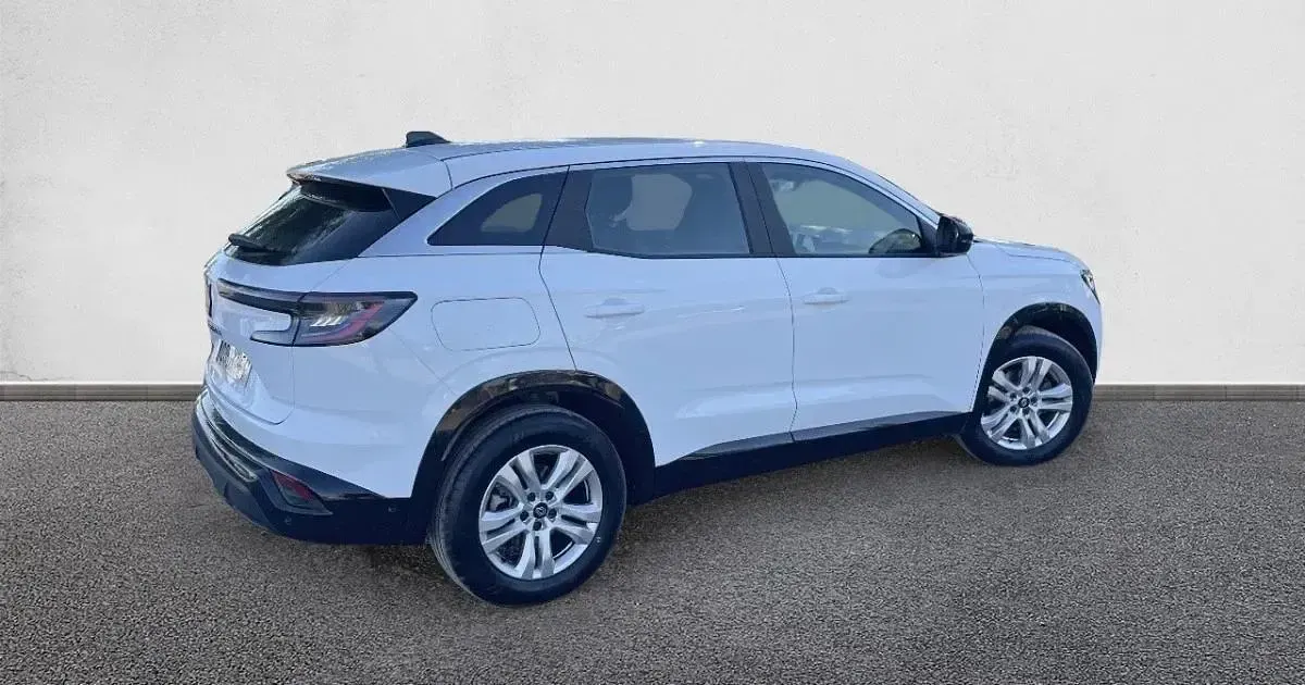 Usado Renault Austral Equilibre 140 CV (102 kW) 2023 SUV