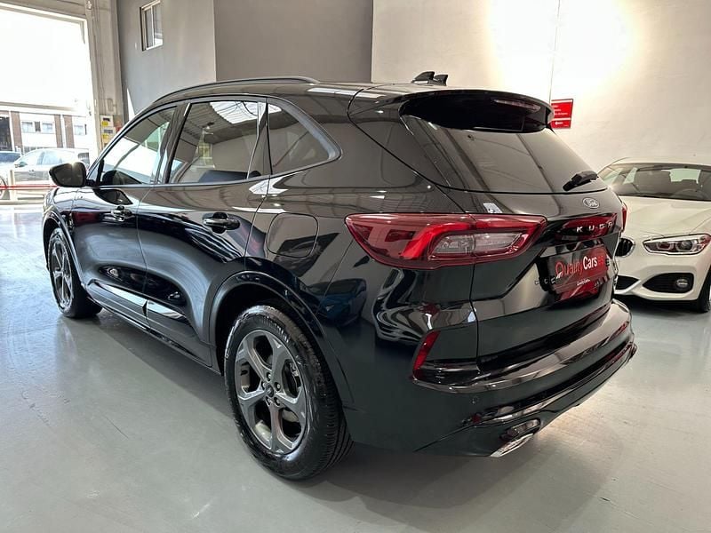 Negro Usado 2025 Ford Kuga ST-Line SUV | 31.900 € (Precio justo) - Imagen 1/4