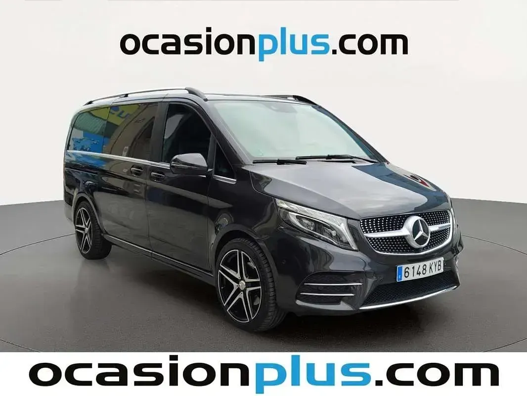 Usado Mercedes V300 Avantgarde 239 CV (175 kW) 2019 Gris Monovolumen