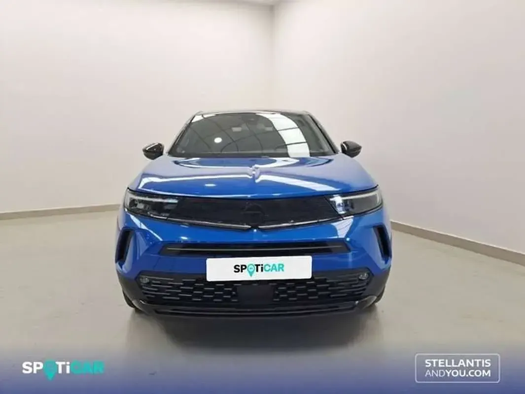 Usado Opel Mokka GS Line 131 CV (96 kW) 2022 Blanco SUV