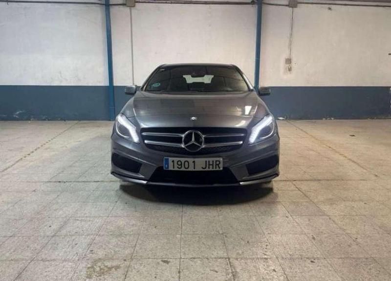 Gris Usado 2015 Mercedes A200 AMG line Utilitario | 14.800 € (Precio justo) - Imagen 1/4