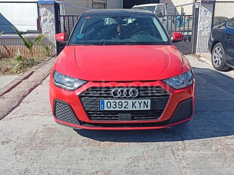 Usado Audi A1 Sportback 95 CV (69 kW) 2019 Granate Utilitario