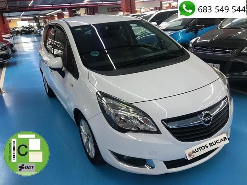 Usado Opel Meriva Excellence 110 CV (80 kW) 2016 Blanco Monovolumen