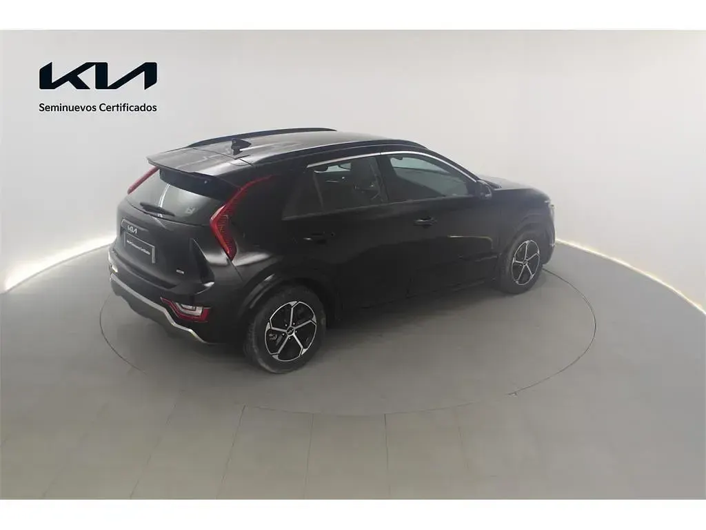 Usado Kia Niro 129 CV (94 kW) 2024 Negro SUV