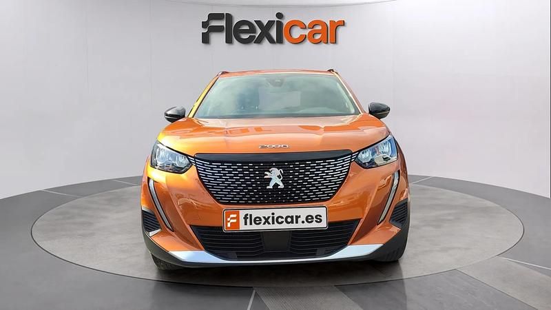 Używany Peugeot 2008 Allure 101 KM (74 kW) 2023 Pomarańczowy SUV