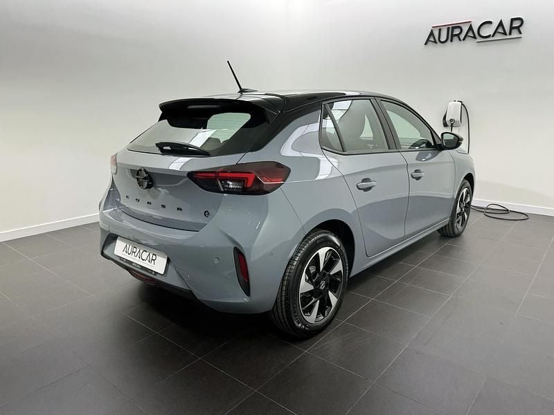 Usado Opel Corsa 114 kW (156 HP) 2024 Cinzento Sedan