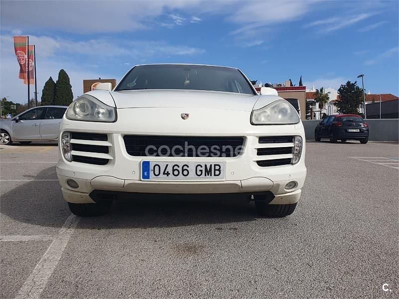 Blanco Usado 2009 Porsche Cayenne SUV | 14.900 € (Buen precio) - Imagen 1/4