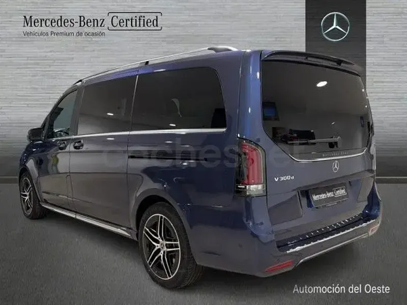 Usado Mercedes V300 Exclusive 239 CV (175 kW) 2026 Azul Monovolumen