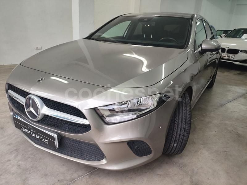 Usado Mercedes A200 163 CV (119 kW) 2020 Gris / plata Berlina