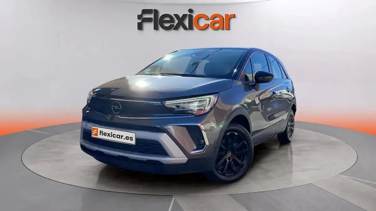 Usado Opel Crossland GS Line 110 CV (80 kW) 2021 Gris SUV
