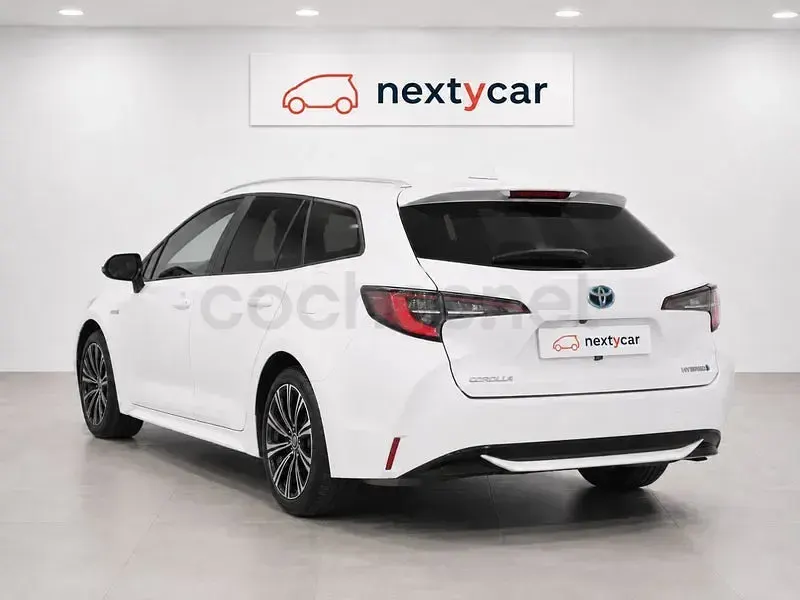 Usado Toyota Corolla Sport 122 CV (89 kW) 2019 Blanco Familiar