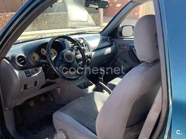 Usado Toyota RAV4 Sol 150 CV (110 kW) 2003 Verde SUV