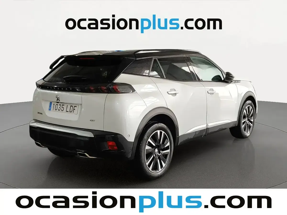 Usado Peugeot 2008 GT 155 CV (114 kW) 2019 Blanco SUV