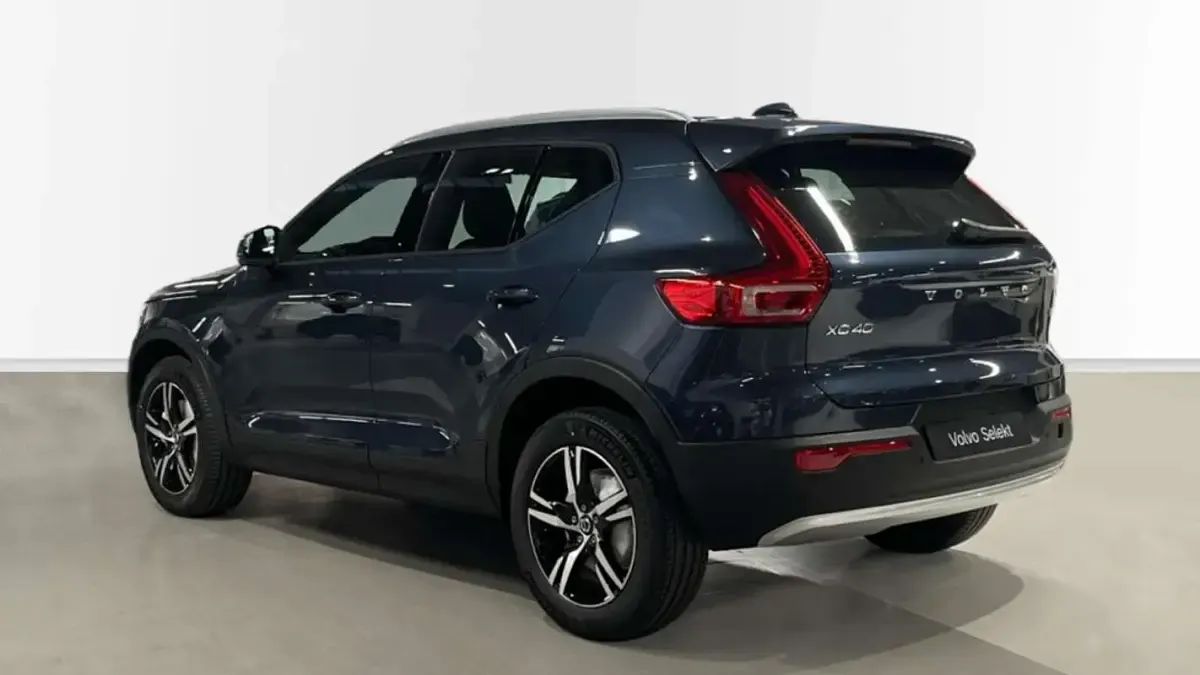 Nuevo Volvo XC40 Core 163 CV (119 kW) 2026 Azul SUV