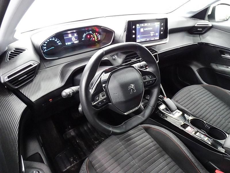 Usado Peugeot e-208 Allure 100 kW (136 CV) 2021 Blanco Utilitario