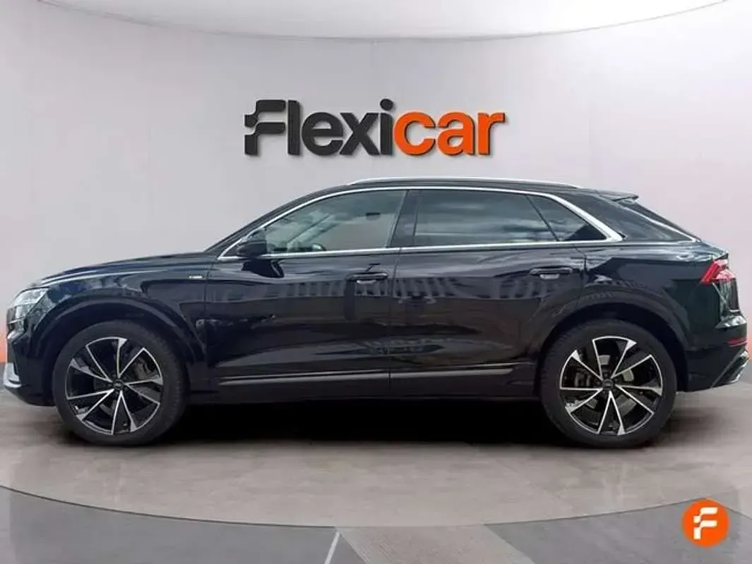 Usado Audi Q8 286 CV (210 kW) 2019 Negro SUV