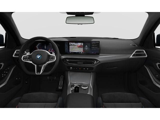 Usado BMW 330e Comfort Edition 292 CV (214 kW) 2025 Gris Berlina