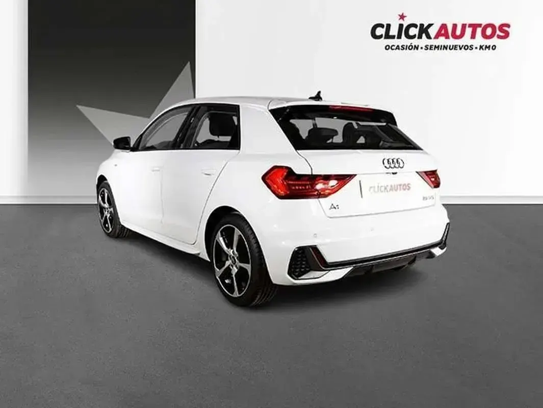 Usado Audi A1 S-Line 95 CV (69 kW) 2023 Blanco SUV