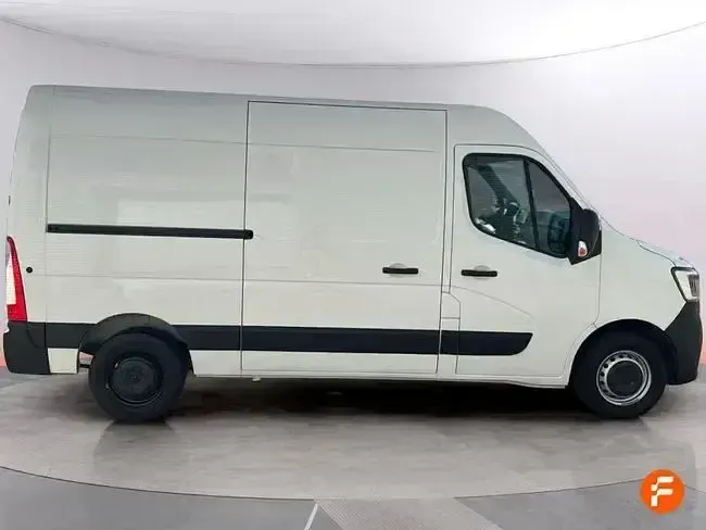 Usado Renault Master 150 CV (110 kW) 2024 Blanco Monovolumen