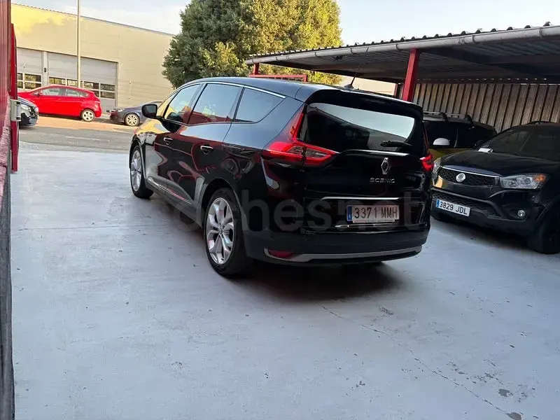 Usado Renault Grand Scénic IV LIMITED 120 CV (88 kW) 2018 Azul Monovolumen