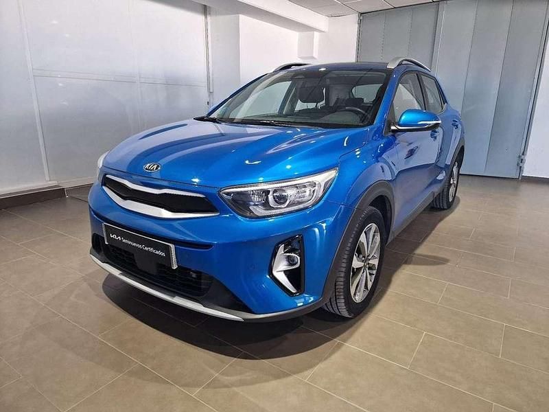 Usado Kia Stonic 101 CV (74 kW) 2022 Azul SUV