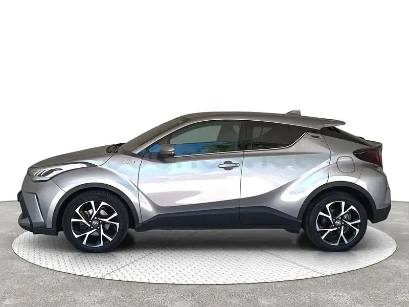 Usado Toyota C-HR Advance 122 CV (89 kW) 2022 Gris / plata SUV