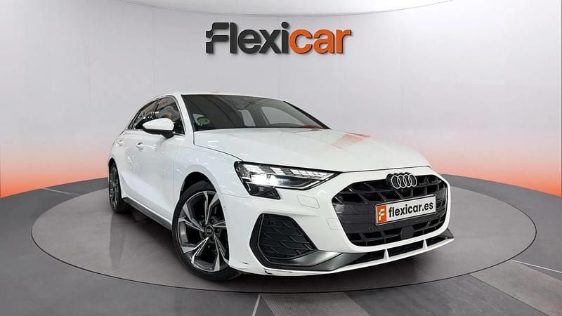 Usado Audi A3 S-Line 150 CV (110 kW) 2024 Blanco Berlina