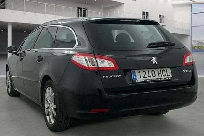 Usado Peugeot 508 Allure 140 CV (102 kW) 2011