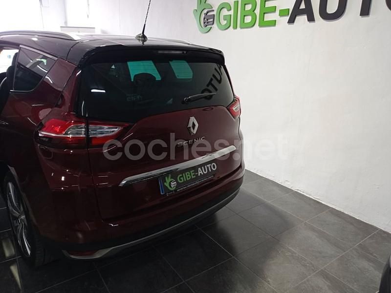 Usado Renault Grand Scénic IV Zen 160 CV (117 kW) 2019 Granate Monovolumen
