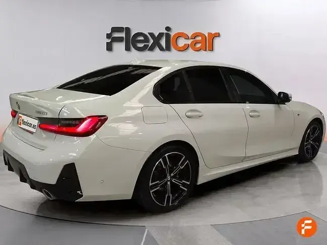 Używany BMW 320 184 KM (135 kW) 2025 Biały Sedan/Limuzyna