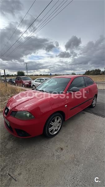 Rojo Usado 2008 Seat Ibiza Sport Berlina | 2499 € (Buen precio) - Imagen 1/4