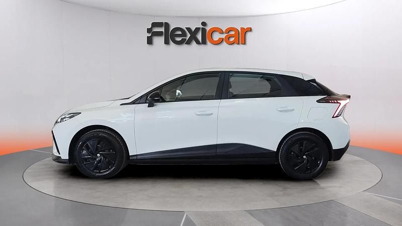 Usado MG MG4 EV 125 kW (170 CV) 2023 Blanco Utilitario