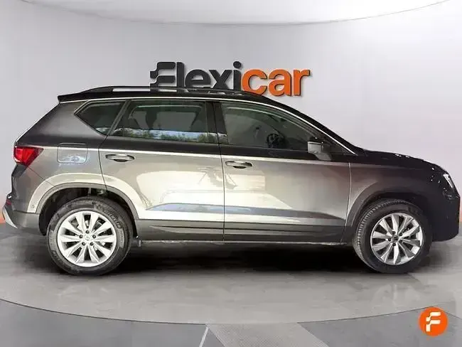 Usado Seat Ateca FR 150 CV (110 kW) 2022 Gris SUV