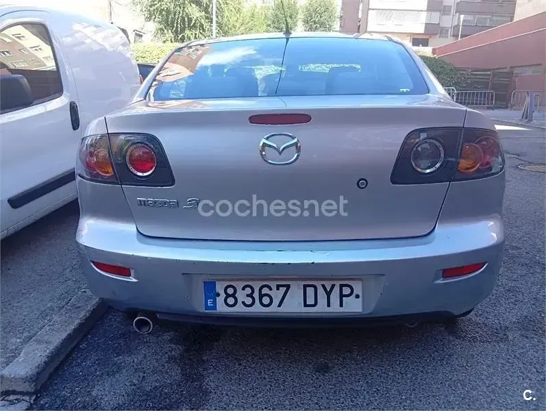 Usado Mazda 3 Sportive 150 CV (110 kW) 2006 Gris / plata Berlina