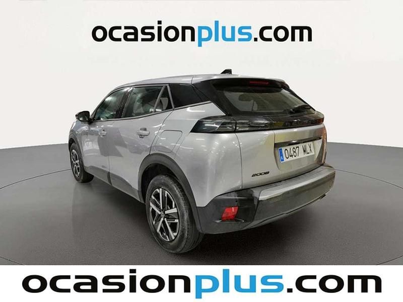 Usado Peugeot 2008 Active 102 CV (75 kW) 2023 Gris SUV