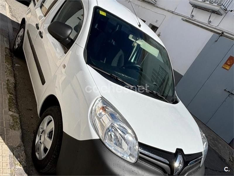 Usado Renault Kangoo 75 CV (55 kW) 2015 Blanco Monovolumen