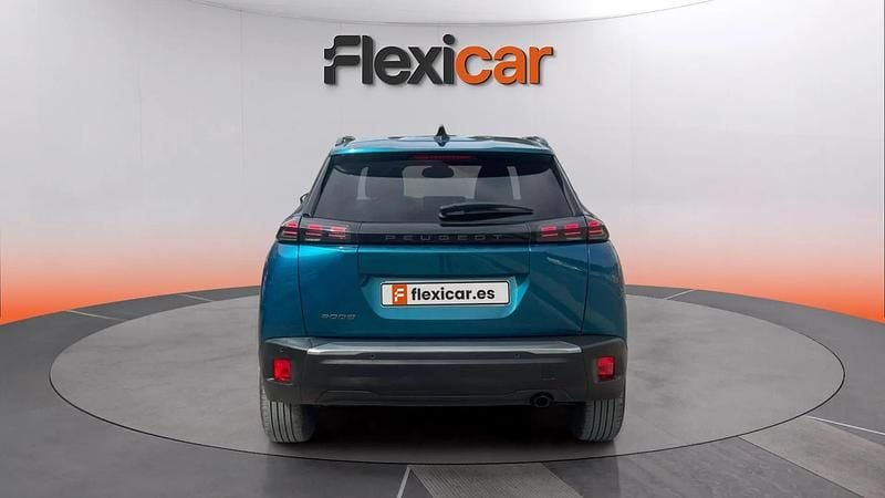 Usado Peugeot 2008 Allure 101 CV (74 kW) 2025 Azul SUV