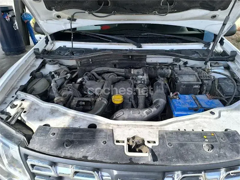 Usado Dacia Duster Ambiance 109 CV (80 kW) 2015 Blanco SUV