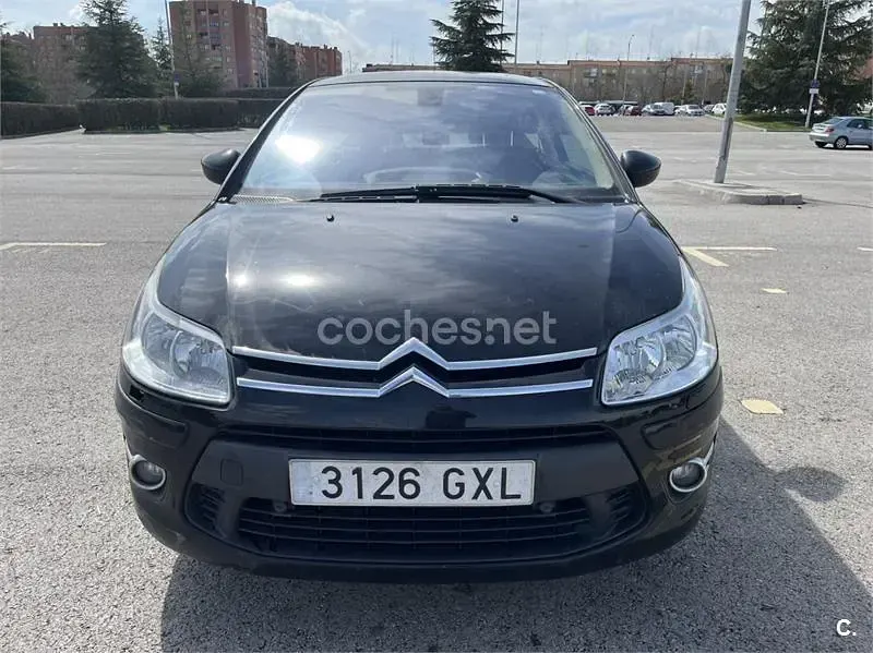 Usado Citroën C4 90 CV (66 kW) 2010 Negro Berlina