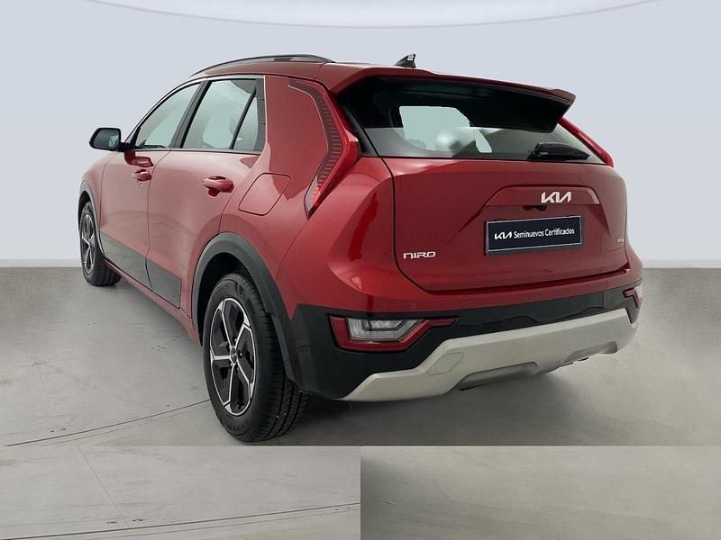 Usado Kia Niro 129 CV (94 kW) 2025 Blanco SUV