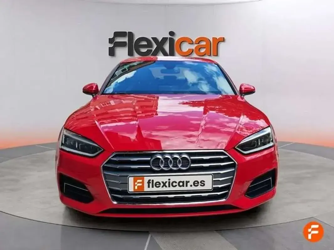 Begagnad Audi A5 Sportback Advanced Plus 163 HK (119 kW) 2019 Röd Halvkombi